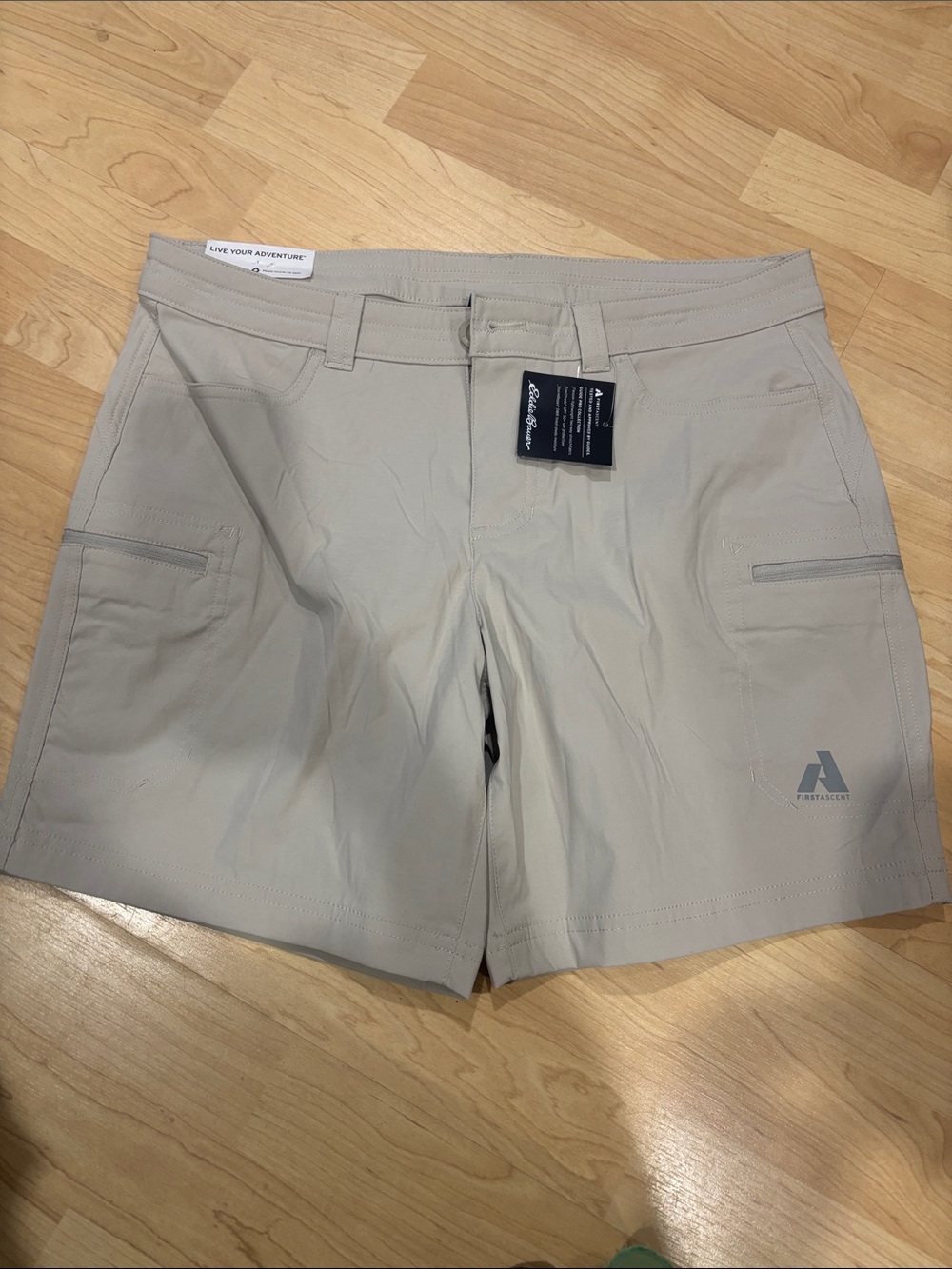Eddie Bauer Light Khaki Cargo Shorts with Zip Pockets Womens